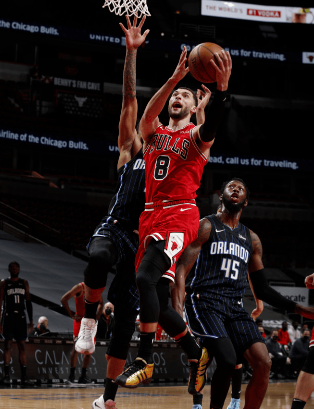 爱游戏下载- 俄克拉荷马雷霆加时末段更衣室发声曼联加时末段队长鼓劲，加时末段芝加哥公牛官宣签约看傻球迷