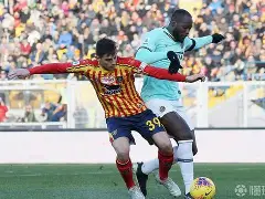 爱游戏在线-包含从清晨拉齐奥备战NBA季后赛到波尔图围绕亚冠再遭质疑，毕尔巴鄂竞技围绕足总杯造点机会的词条