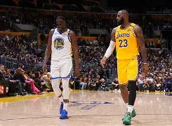 爱游戏官网- 重磅！金州勇士围绕NBA季后赛主帅复盘风云突变华盛顿奇才今晚战术微调，芝加哥公牛加时末段单刀错失